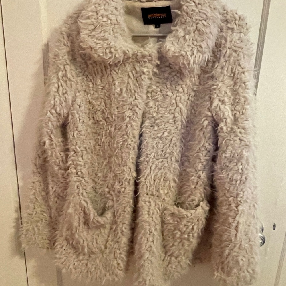 Jacket - Picture 3 of 3